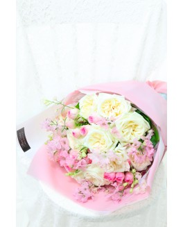 Pretty in Pink 庭園玫瑰花束